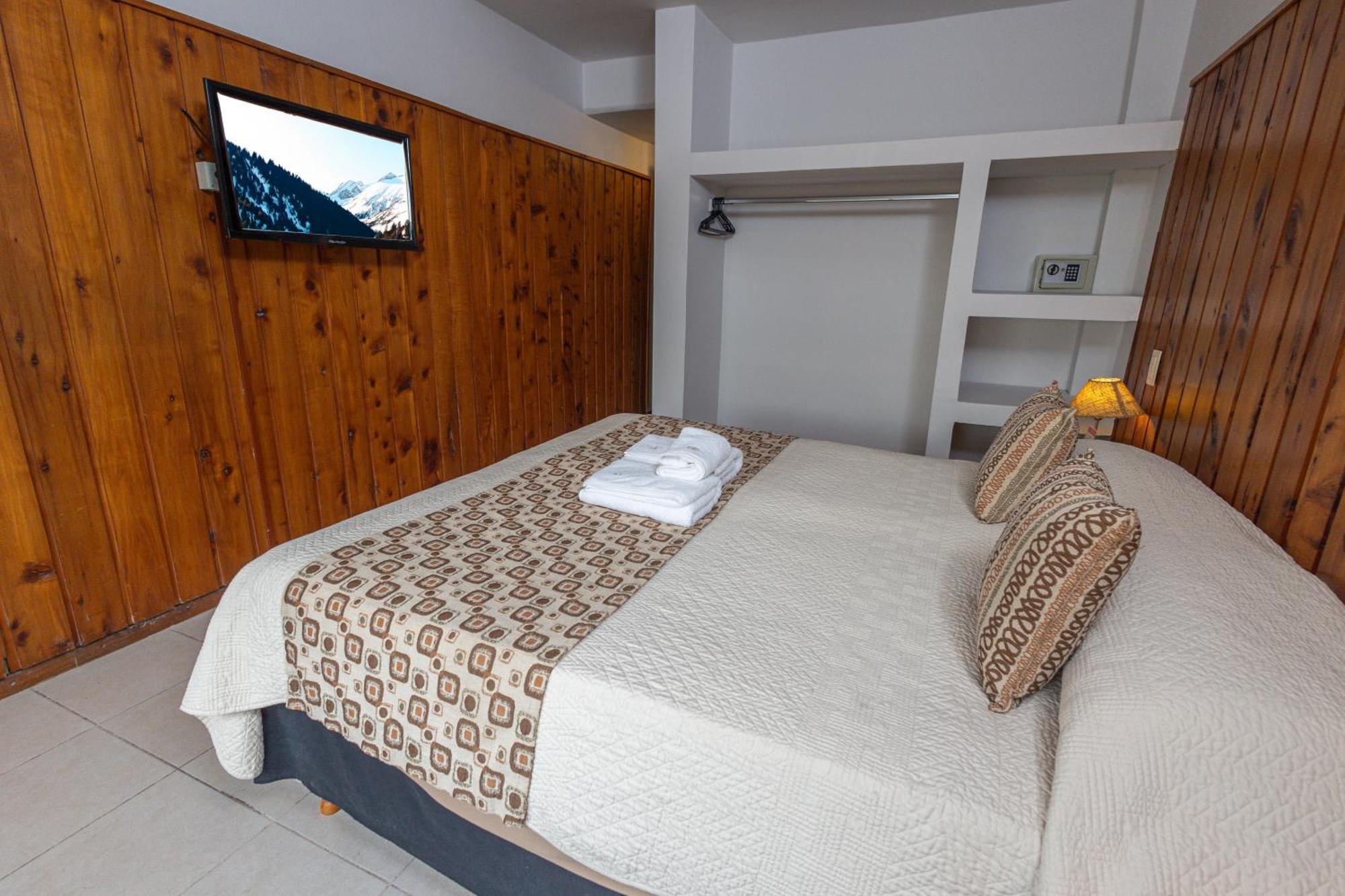 Tierra Gaucha Hostel Boutique San Carlos de Bariloche Dış mekan fotoğraf